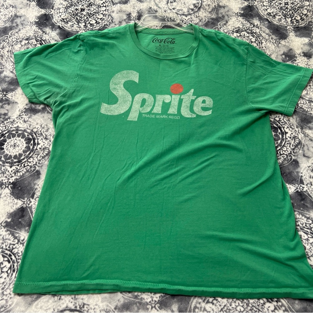 Coca Cola Green T-Shirt - Picture 1 of 3